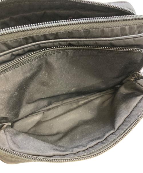 PRADA（プラダ）PRADA (プラダ) ナイロンウエストバッグ ブラックの古着・服飾アイテム