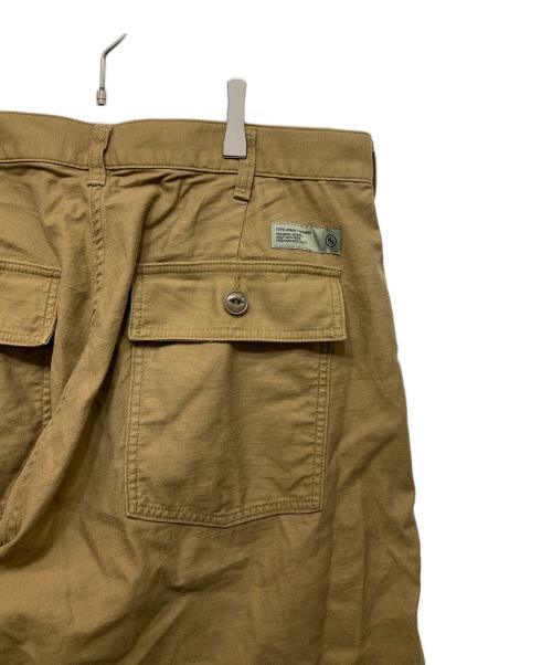 NEIGHBORHOOD（ネイバーフッド）NEIGHBORHOOD (ネイバーフッド) WIDE BAKER PANTS / 241AQNH-PTM01 ベージュ サイズ:Mの古着・服飾アイテム