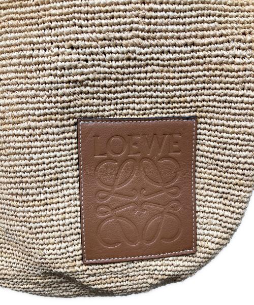 LOEWE（ロエベ）LOEWE (ロエベ) ラフィアスリットバッグ ベージュの古着・服飾アイテム