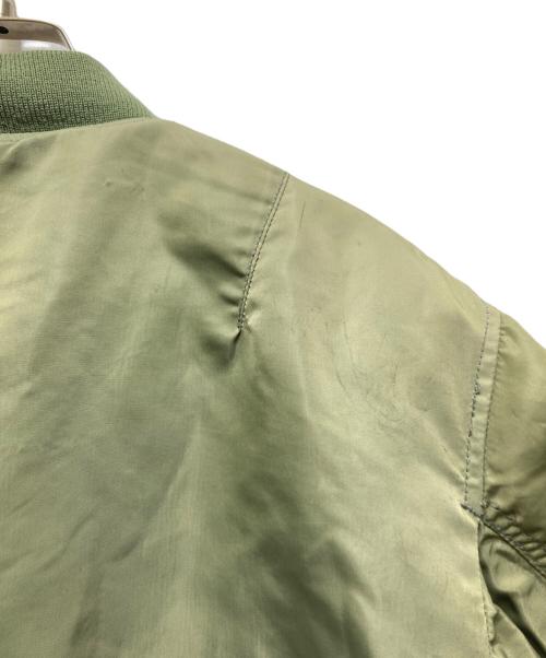 AVIREX（アヴィレックス）AVIREX (アヴィレックス) ワッペン付きMA-1ジャケット　28-A6755 オリーブ サイズ:Lの古着・服飾アイテム