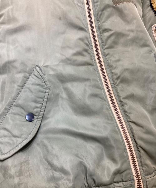 AVIREX（アヴィレックス）AVIREX (アヴィレックス) ワッペン付きMA-1ジャケット　28-A6755 オリーブ サイズ:Lの古着・服飾アイテム