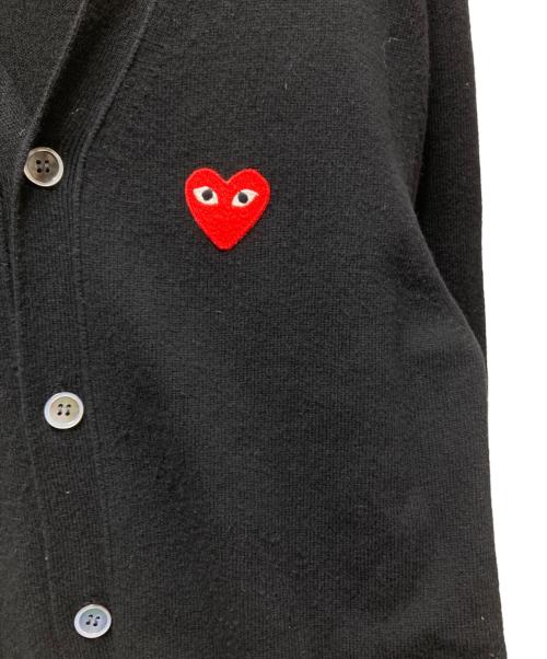 PLAY COMME des GARCONS（プレイコムデギャルソン）PLAY COMME des GARCONS (プレイコムデギャルソン) ハート刺繍カーディガン AD2008 ブラック サイズ:Mの古着・服飾アイテム