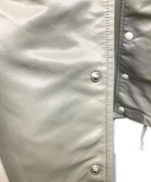 KITSUNE（キツネ）KITSUNE (キツネ) NBA (エヌビーエー) コーチジャケット ベージュ サイズ:Lの古着・服飾アイテム