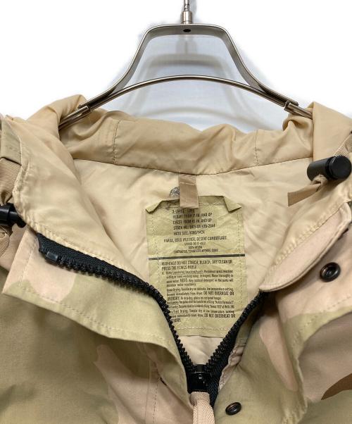 US ARMY（ユーエスアーミー）US ARMY (ユーエスアーミー) ECWCS COLD WEATHER PARKA ベージュ サイズ:XLの古着・服飾アイテム