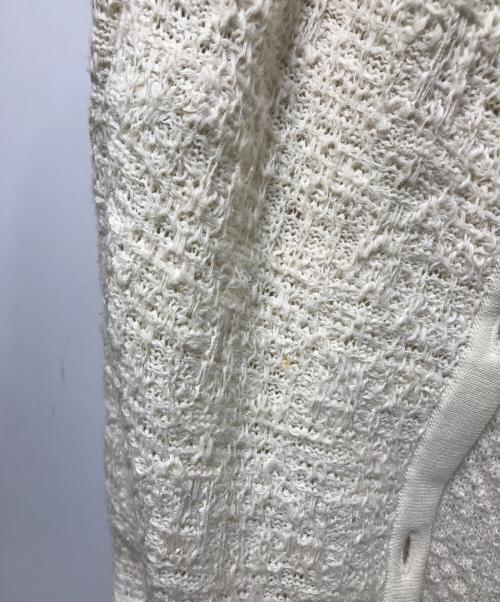 LEONARD（レオナール）LEONARD (レオナール) 袖裏花柄ニットカーディガン ホワイト サイズ:38の古着・服飾アイテム