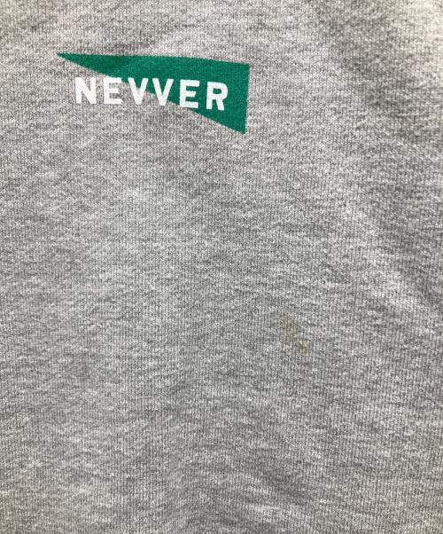 NEVVER（ニューアー）NEVVER (ニューアー) BIOTOP Crewneck Sweatshirt グレー サイズ:ビオトップ　クルーネック　スウェットシャツの古着・服飾アイテム