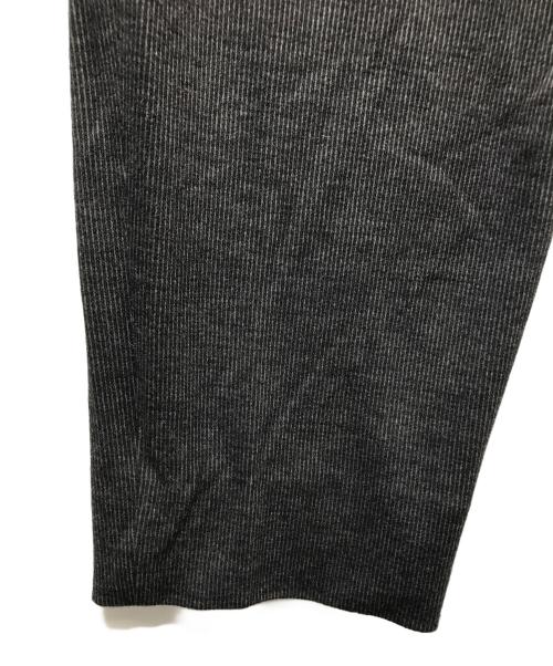 GIORGIO ARMANI（ジョルジオアルマーニ）GIORGIO ARMANI (ジョルジオアルマーニ) タックパンツ グレー サイズ:48Rの古着・服飾アイテム