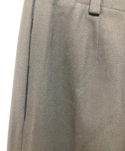 HERMES（エルメス）HERMES (エルメス) センタープレスパンツ ブラウン サイズ:36の古着・服飾アイテム