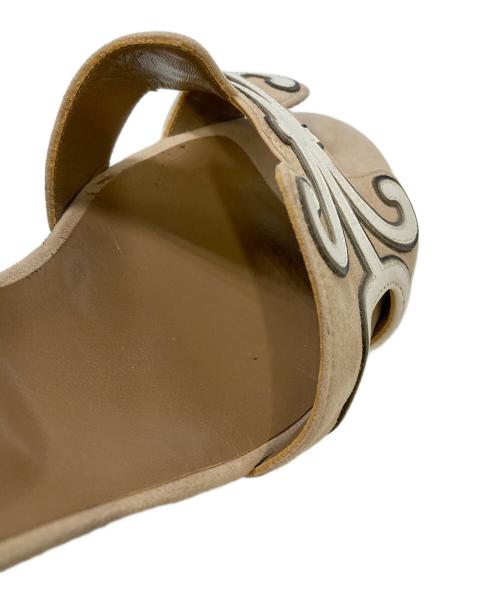 HERMES（エルメス）HERMES (エルメス) ヒールパンプス ホワイト サイズ:36 1/2の古着・服飾アイテム