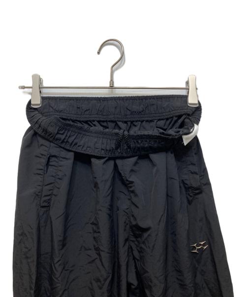 HELIX（ヘリックス）HELIX (ヘリックス) HELIX LOGO CHARM NYLON PANTS ブラック サイズ:Mの古着・服飾アイテム