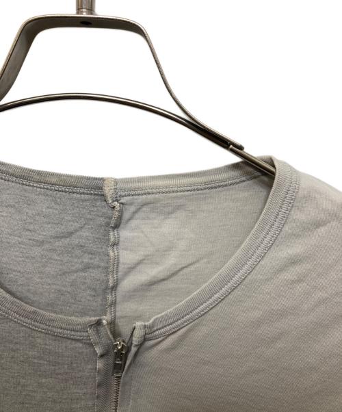 Maison Margiela（メゾンマルジェラ）Maison Margiela (メゾンマルジェラ) RE-EDITION ハーフジップカットソー グレー サイズ:50の古着・服飾アイテム