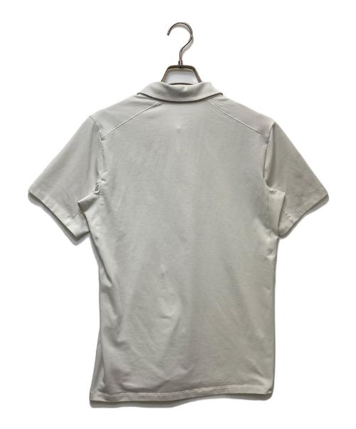 ARC'TERYX（アークテリクス）ARC'TERYX (アークテリクス) Captive Polo Shirt(キャプティブポロシャツ)　28536 ホワイト サイズ:Sの古着・服飾アイテム