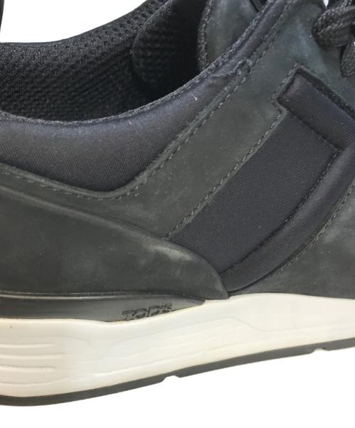 TOD'S（トッズ）TOD'S (トッズ) ローカットスニーカー ブラック サイズ:6の古着・服飾アイテム