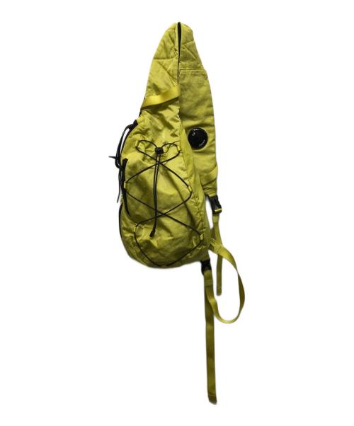C.P COMPANY（シーピーカンパニー）C.P COMPANY (シーピーカンパニー) NYLON B CROSSBODY BACKPACK イエローの古着・服飾アイテム