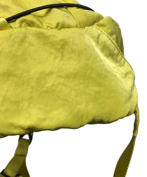 C.P COMPANY（シーピーカンパニー）C.P COMPANY (シーピーカンパニー) NYLON B CROSSBODY BACKPACK イエローの古着・服飾アイテム