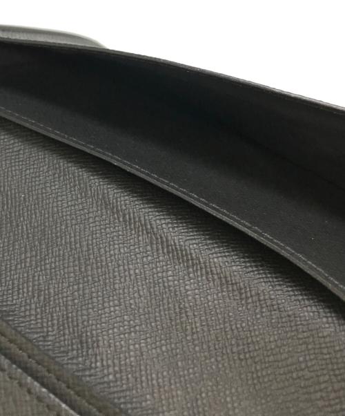 LOUIS VUITTON（ルイ ヴィトン）LOUIS VUITTON (ルイ ヴィトン) 長財布 ブラックの古着・服飾アイテム