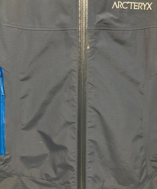 ARC'TERYX（アークテリクス）ARC'TERYX (アークテリクス) BETA SL JACKET ネイビー サイズ:Sの古着・服飾アイテム