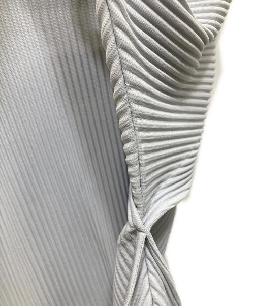 HOMME PLISSE ISSEY MIYAKE（オム プリッセ イッセイ ミヤケ）HOMME PLISSE ISSEY MIYAKE (オム プリッセ イッセイ ミヤケ) プリーツカットソー グレー サイズ:3の古着・服飾アイテム