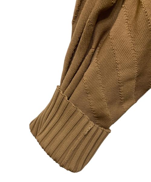 A-POC ABLE ISSEY MIYAKE（エイポック エイブル イッセイ ミヤケ）A-POC ABLE ISSEY MIYAKE (エイポック エイブル イッセイ ミヤケ) プルオーバーニット ブラウン サイズ:1の古着・服飾アイテム