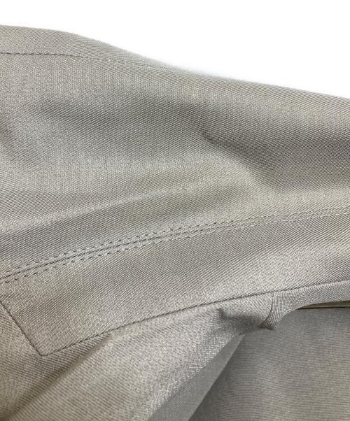 A-POC ABLE ISSEY MIYAKE（エイポック エイブル イッセイ ミヤケ）A-POC ABLE ISSEY MIYAKE (エイポック エイブル イッセイ ミヤケ) Solid Color Single-Breasted Long Sleeve Jacket グレー サイズ:3の古着・服飾アイテム