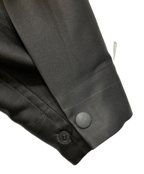 132 5. ISSEY MIYAKE（132 5. イッセイ ミヤケ）132 5. ISSEY MIYAKE (132 5. イッセイ ミヤケ) ポリエステルノーカラーコート ブラック×グリーン サイズ:3の古着・服飾アイテム