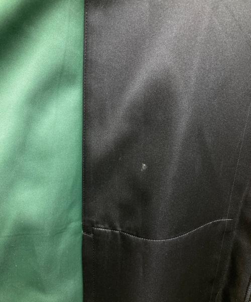 132 5. ISSEY MIYAKE（132 5. イッセイ ミヤケ）132 5. ISSEY MIYAKE (132 5. イッセイ ミヤケ) ポリエステルノーカラーコート ブラック×グリーン サイズ:3の古着・服飾アイテム