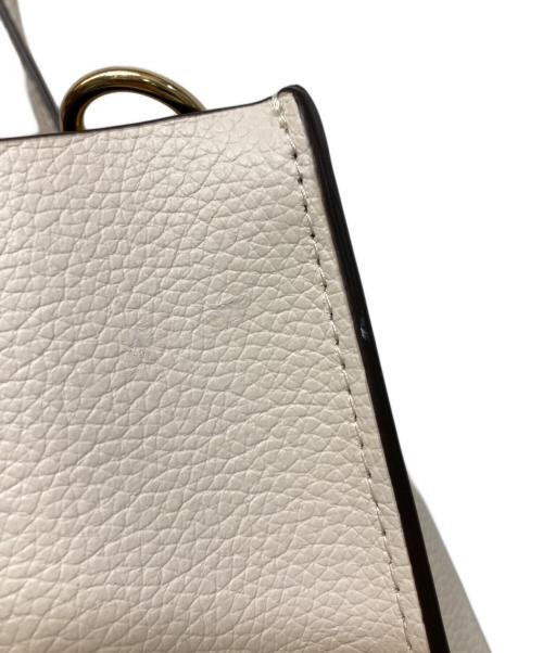 COACH（コーチ）COACH (コーチ) モリー トート 25 ホワイトの古着・服飾アイテム