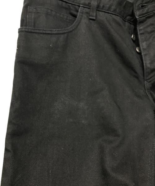 DOLCE & GABBANA（ドルチェ＆ガッバーナ）DOLCE & GABBANA (ドルチェ＆ガッバーナ) バック刺繍デニムパンツ ブラック サイズ:50の古着・服飾アイテム