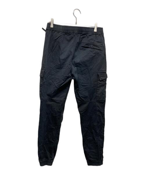 STONE ISLAND（ストーンアイランド）STONE ISLAND (ストーンアイランド) ガーメントダイコットンウールストレッチサテンシャーリングテーパードリブカーゴパンツ ブラック サイズ:31の古着・服飾アイテム