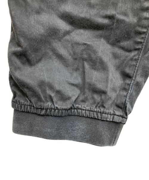 STONE ISLAND（ストーンアイランド）STONE ISLAND (ストーンアイランド) ガーメントダイコットンウールストレッチサテンシャーリングテーパードリブカーゴパンツ ブラック サイズ:31の古着・服飾アイテム