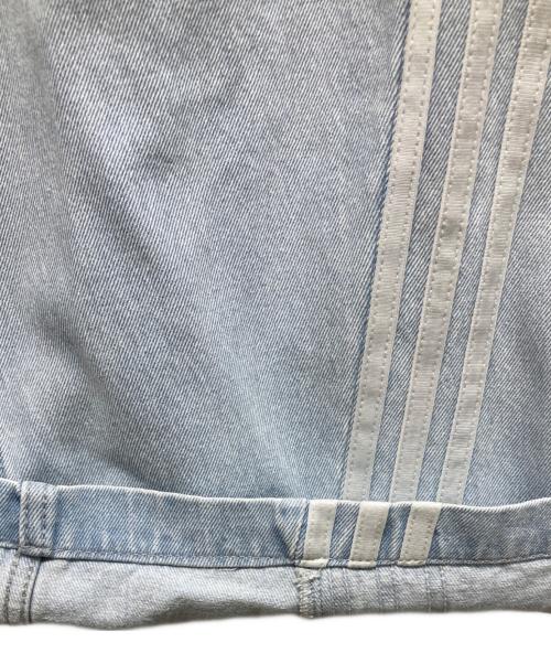 adidas（アディダス）adidas (アディダス) ADILENIUM 5.0 DENIM JEANS インディゴ サイズ:33の古着・服飾アイテム