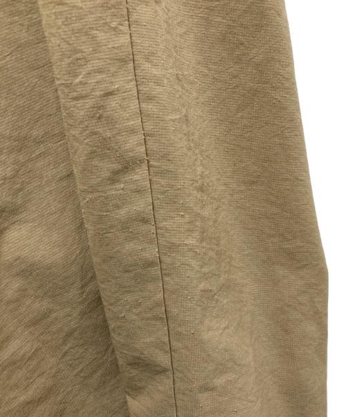NANGA（ナンガ）NANGA (ナンガ) DOT AIR COMFY TUCK TAPERED PANTS ベージュ サイズ:Lの古着・服飾アイテム
