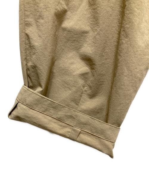 NANGA（ナンガ）NANGA (ナンガ) DOT AIR COMFY TUCK TAPERED PANTS ベージュ サイズ:Lの古着・服飾アイテム