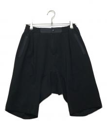 WHITE MOUNTAINEERING（ホワイトマウンテ二アニング）の古着「CARGO SHORT PANTS」｜ブラック