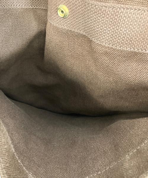 COMOLI（コモリ）COMOLI (コモリ) ヘンプダック ショルダーバッグ ブラウンの古着・服飾アイテム