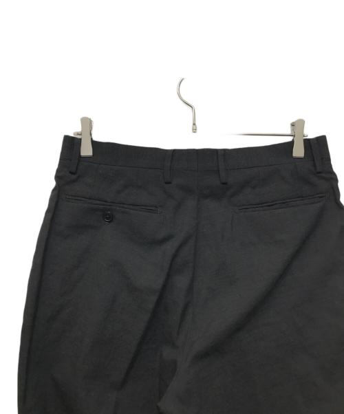 COMOLI（コモリ）COMOLI (コモリ) ウール 2タックパンツ ブラック サイズ:2の古着・服飾アイテム