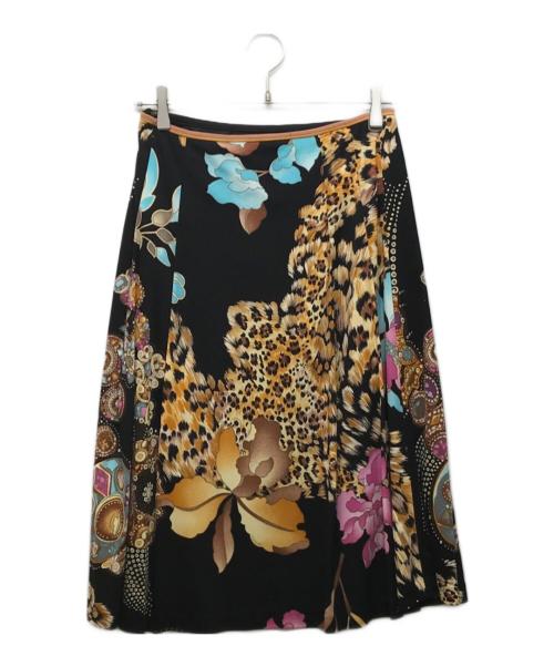 LEONARD FASHION（レオナールファッション）LEONARD FASHION (レオナールファッション) 花柄プリントスカート ブラック サイズ:67の古着・服飾アイテム