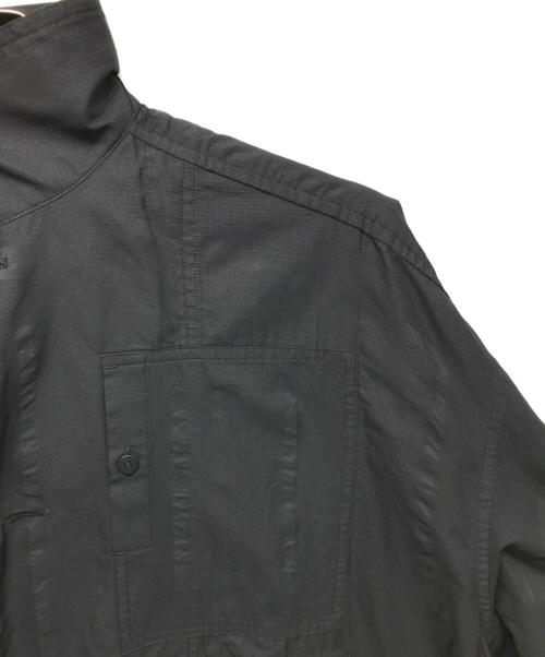 A-POC ABLE ISSEY MIYAKE（エイポック エイブル イッセイ ミヤケ）A-POC ABLE ISSEY MIYAKE (エイポック エイブル イッセイ ミヤケ) “TYPE-U 002” ステンカラーコート ブラック サイズ:3の古着・服飾アイテム