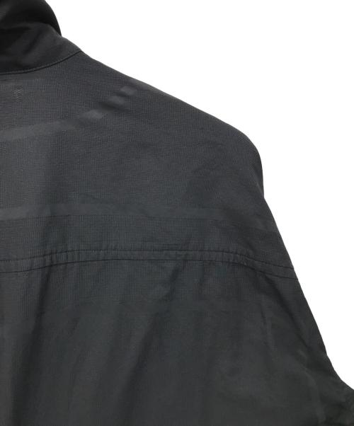 A-POC ABLE ISSEY MIYAKE（エイポック エイブル イッセイ ミヤケ）A-POC ABLE ISSEY MIYAKE (エイポック エイブル イッセイ ミヤケ) “TYPE-U 002” ステンカラーコート ブラック サイズ:3の古着・服飾アイテム