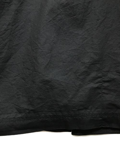 A-POC ABLE ISSEY MIYAKE（エイポック エイブル イッセイ ミヤケ）A-POC ABLE ISSEY MIYAKE (エイポック エイブル イッセイ ミヤケ) “TYPE-U 002” ステンカラーコート ブラック サイズ:3の古着・服飾アイテム