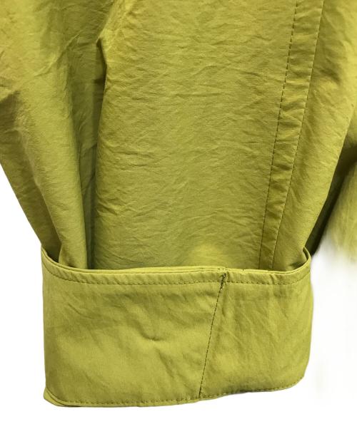 HOMME PLISSE ISSEY MIYAKE（オム プリッセ イッセイ ミヤケ）HOMME PLISSE ISSEY MIYAKE (オム プリッセ イッセイ ミヤケ) FLIP COAT グリーン サイズ:3の古着・服飾アイテム