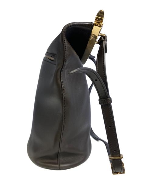 TOD'S（トッズ）TOD'S (トッズ) マゼンタレザーバケットバッグスモール ブラウンの古着・服飾アイテム