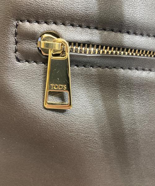 TOD'S（トッズ）TOD'S (トッズ) マゼンタレザーバケットバッグスモール ブラウンの古着・服飾アイテム