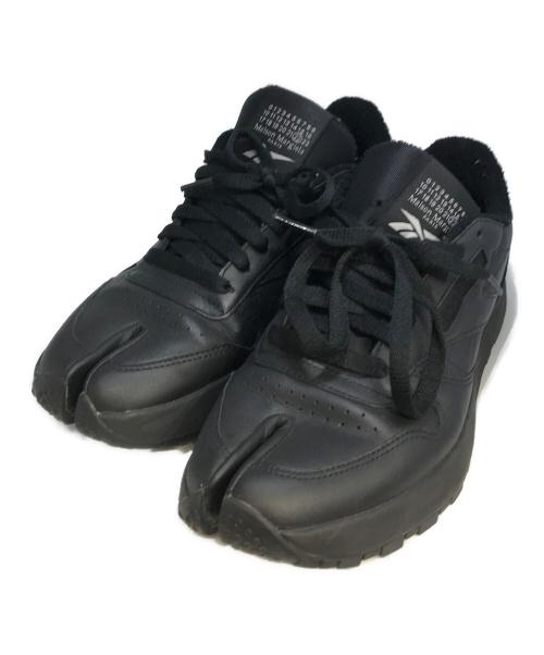 Maison Margiela（メゾンマルジェラ）Maison Margiela (メゾンマルジェラ) REEBOK (リーボック) CLASSIC LEATHER TABI SHOES ブラック サイズ:24.5cmの古着・服飾アイテム