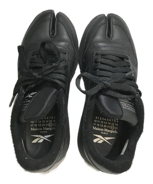 Maison Margiela（メゾンマルジェラ）Maison Margiela (メゾンマルジェラ) REEBOK (リーボック) CLASSIC LEATHER TABI SHOES ブラック サイズ:24.5cmの古着・服飾アイテム