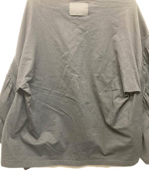 COGTHEBIGSMOKE（コグザビッグスモーク）COGTHEBIGSMOKE (コグザビッグスモーク) LAURA GATHERED SLV TOP ブラック サイズ:FREEの古着・服飾アイテム
