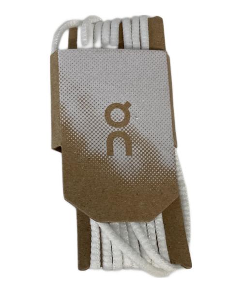 on（オン）On (オン) CLOUD6 (クラウド　6) ホワイト サイズ:UK7の古着・服飾アイテム