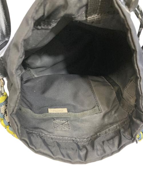 zattu（ザッツ）zattu (ザッツ) ショルダーバッグ ブラックの古着・服飾アイテム