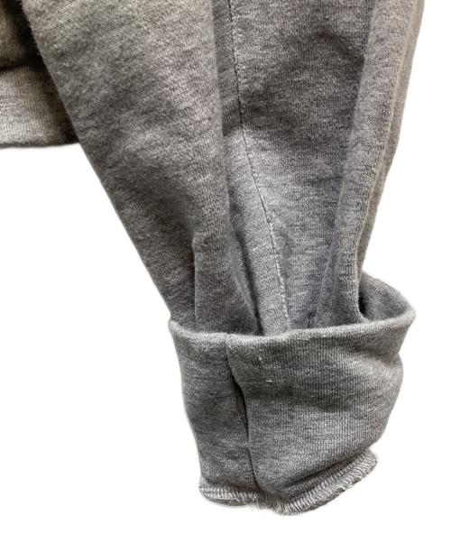 RUSKA VAUNI（ルスカヴァウニ）RUSKA VAUNI (ルスカヴァウニ) クロップドパーカー グレー サイズ:Fの古着・服飾アイテム