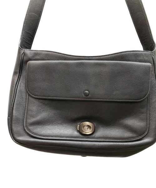 COACH（コーチ）COACH (コーチ) タビー メッセンジャー 40 ブラックの古着・服飾アイテム